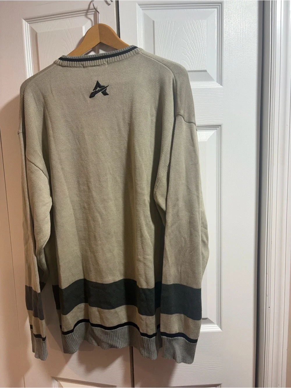 Vintage Avirex Men’s 2XL Graphic Knit Sweater 100% Cotton Y2K Streetwear